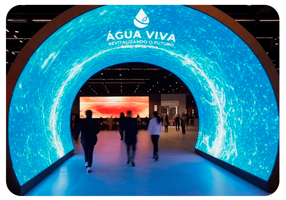 TUNEL DE LED ROBERTO BESSA 5